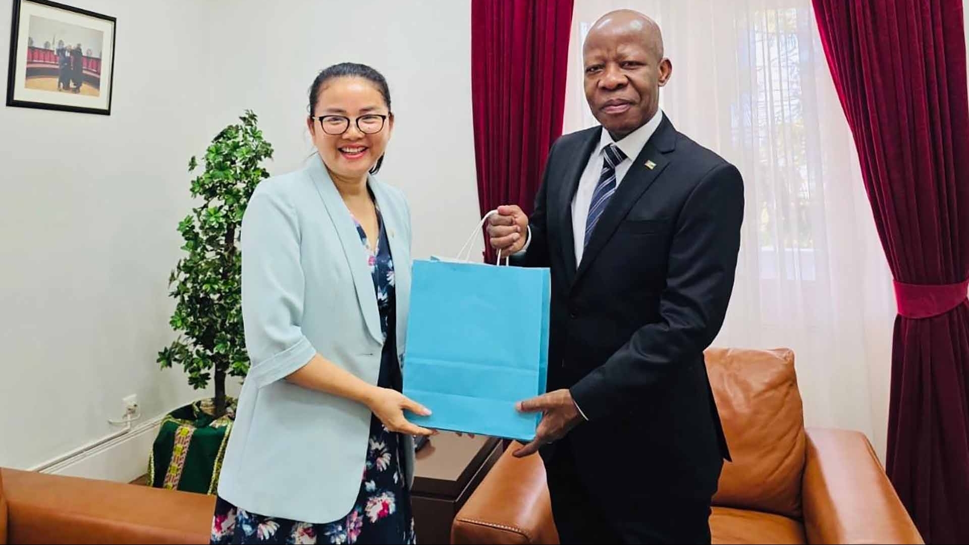 Vietnam-Mozambique strengthen bilateral cooperation in judicial sector