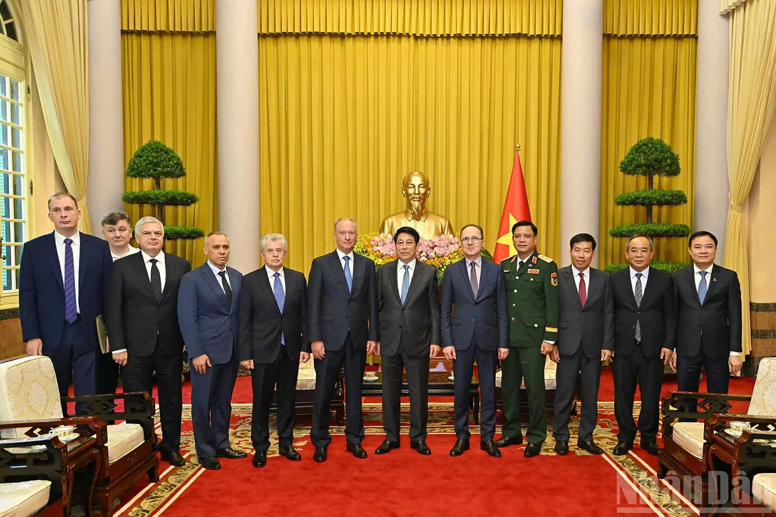 President Luong Cuong welcomes Aide to the President, Chairman of the Maritime Board