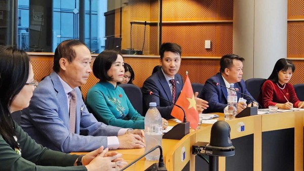 NA Vice Chairwoman Nguyen Thi Thanh pays working visit to Belgium, EU