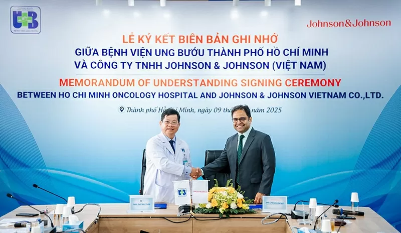 Johnson & Johnson signs the first-ever MoU with HCMC oncology hospital to unlock access to innovative cancer treatment Johnson & Johnson signs the first-ever MoU with HCMC oncology hospital to unlock access to innovative cancer treatment