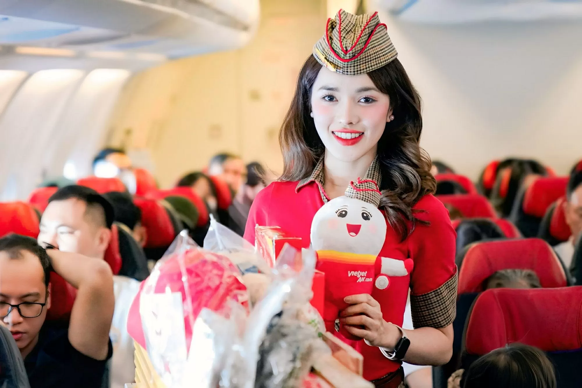 Enjoy the Mid-Autumn Festival and travel with Vietjet’s super-saver tickets Enjoy the Mid-Autumn Festival and travel with Vietjet’s super-saver tickets