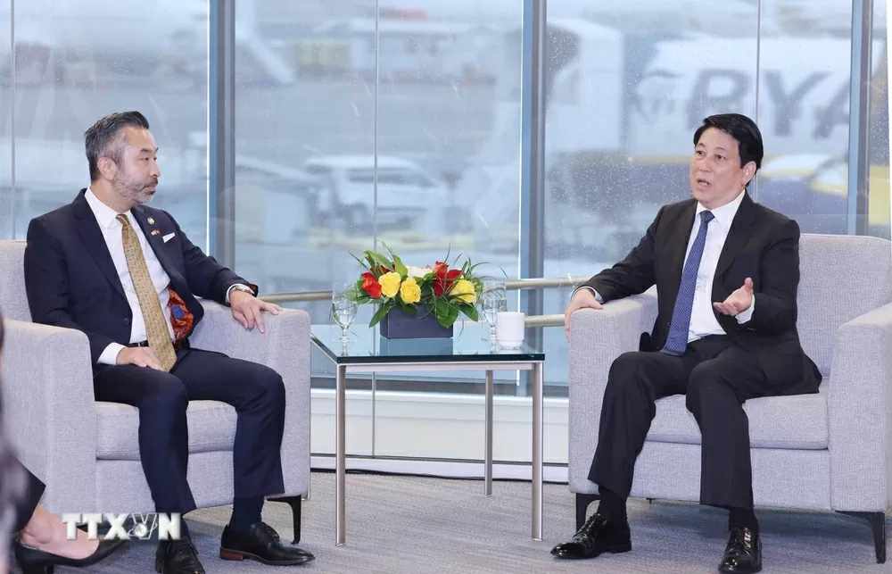 President Luong Cuong receives US’s Oregon State legislators President Luong Cuong receives US’s Oregon State legislators