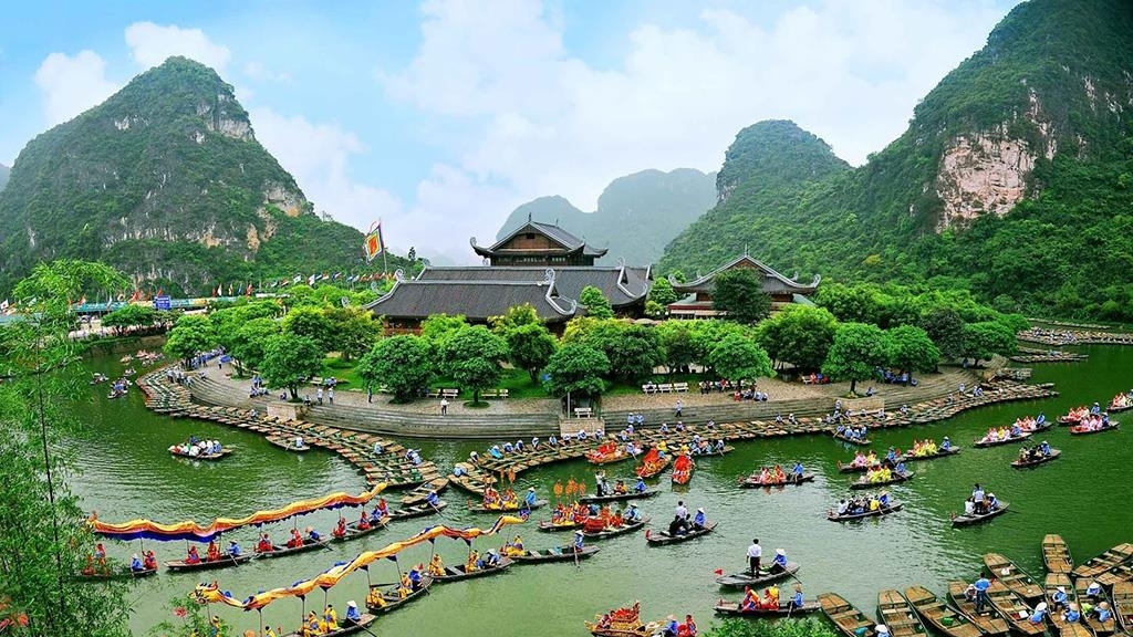 Vietnam embraces World Tourism Day 2025