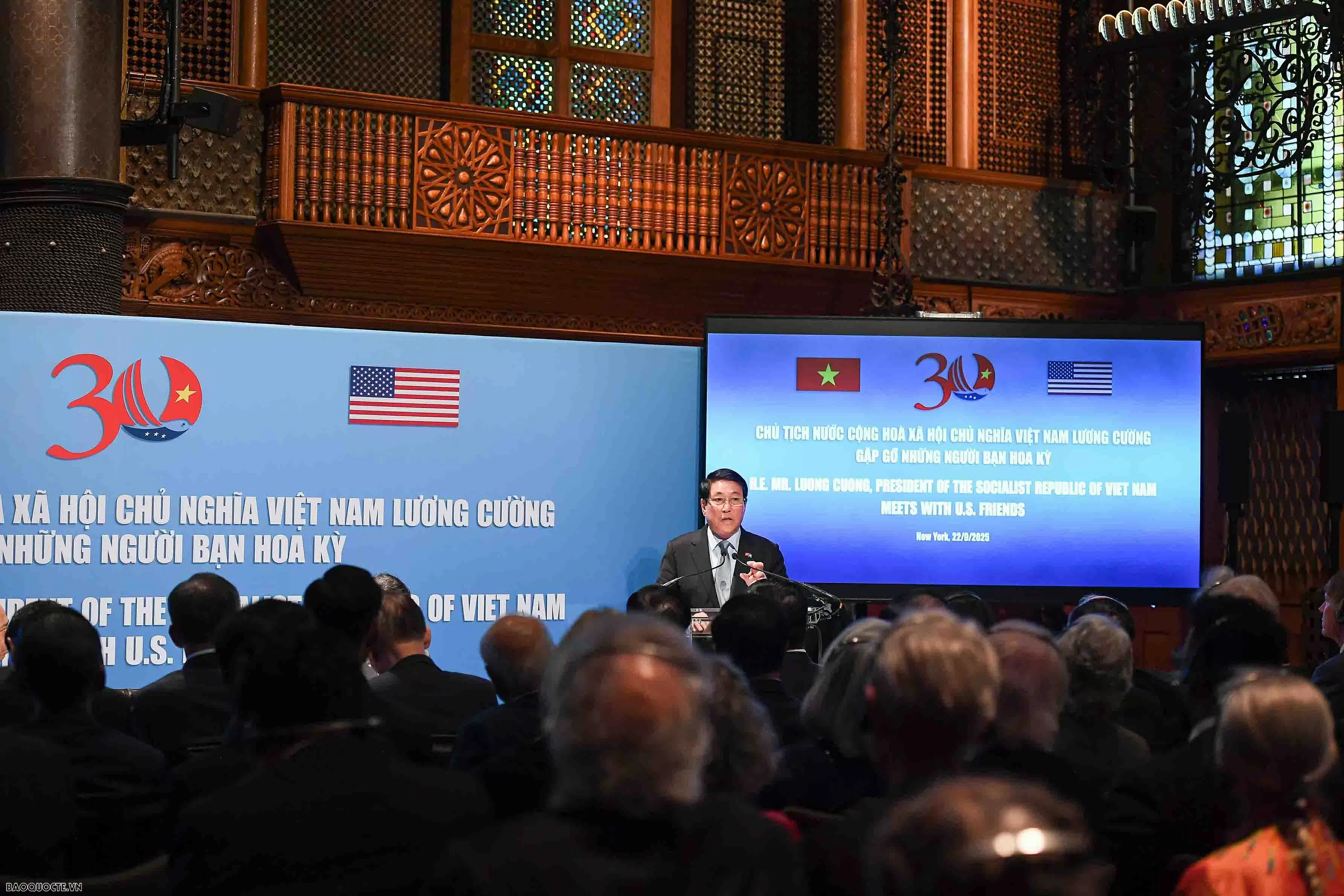 President Luong Cuong meets American friends, highlights reconciliation and healing
