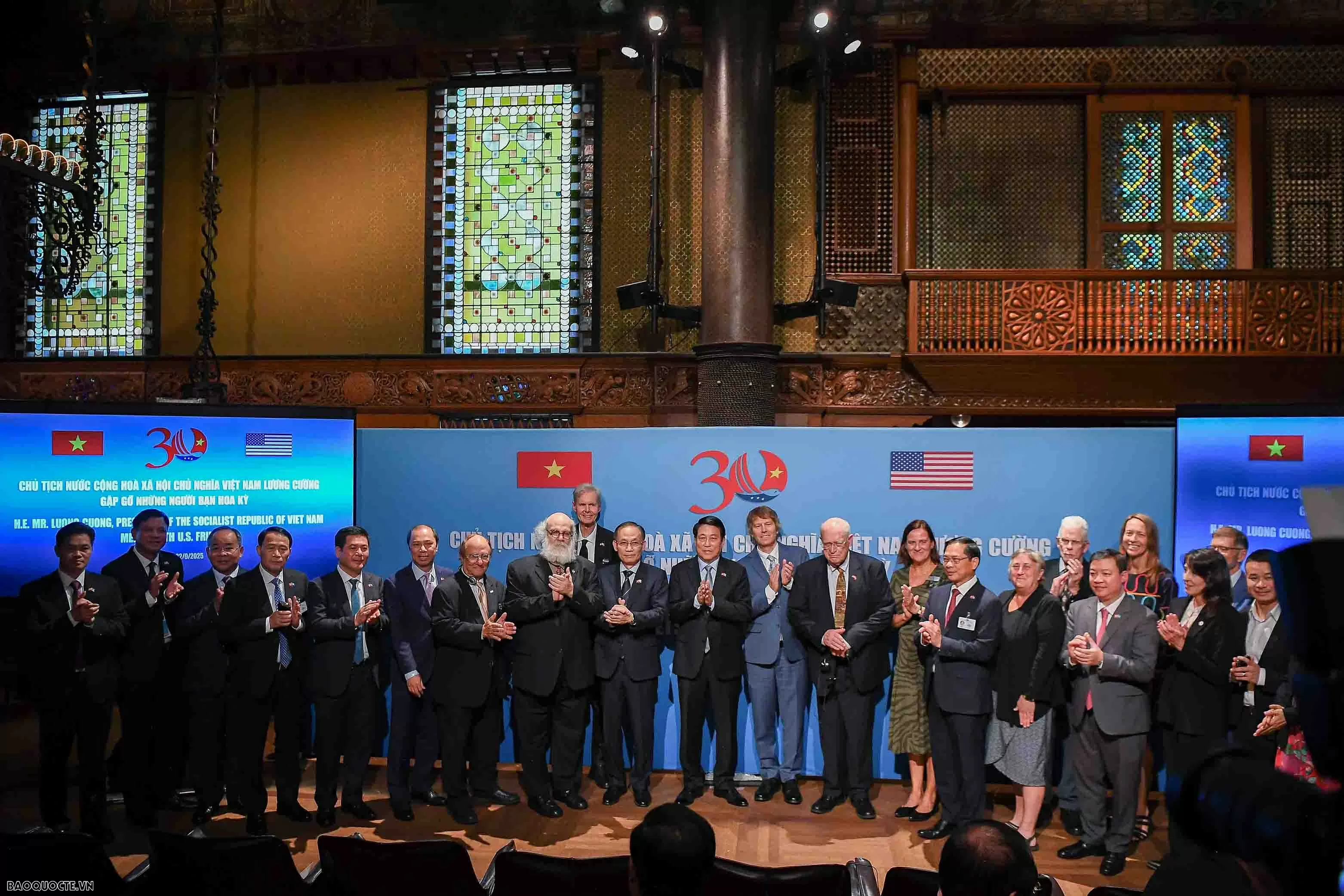 President Luong Cuong meets American friends, highlights reconciliation and healing