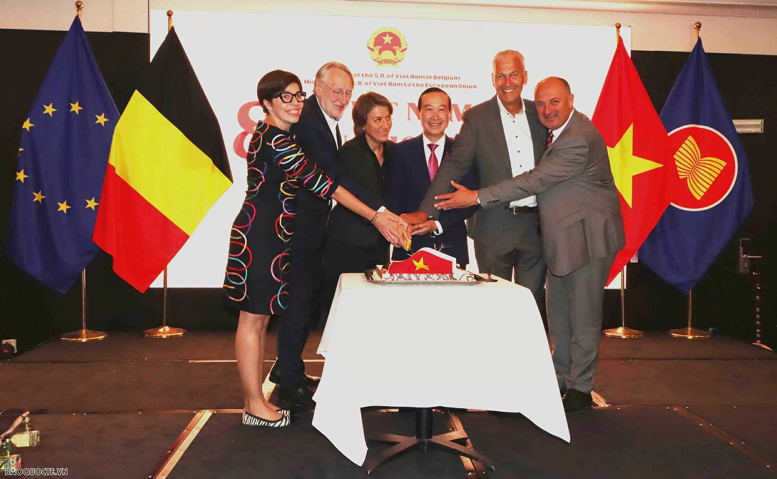 Vietnamese Embassy hosts reception celebrating the 80th National Day in Belgium