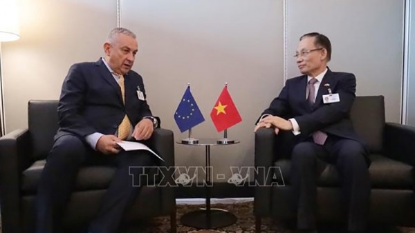 Acting Foreign Minister Le Hoai Trung affirms EU as one of Vietnam's leading partners