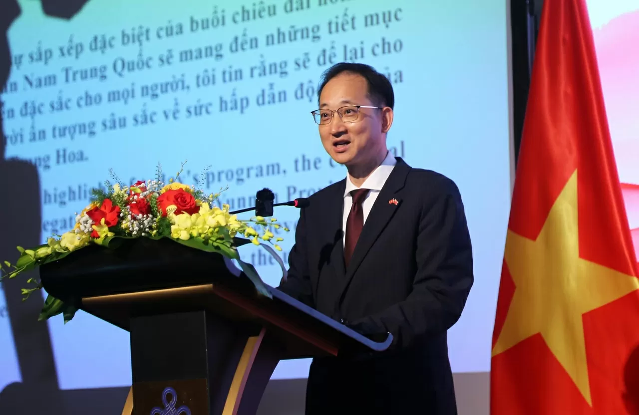 Celebrating China's National Day: Strengthening Vietnam - China friendship in the new era Celebrating China's National Day: Strengthening Vietnam - China friendship in the new era