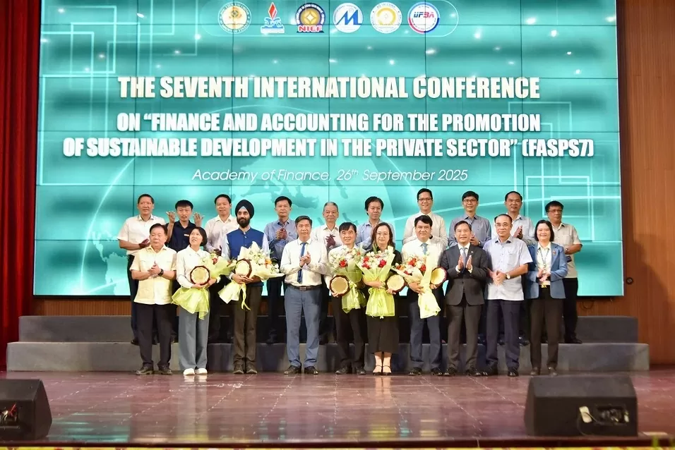 Finance and accounting for the promotion of sustainable development in the private sector Finance and accounting for the promotion of sustainable development in the private sector