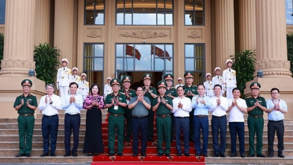 Prime Minister calls for enhanced use of science and technology to strengthen defence industry