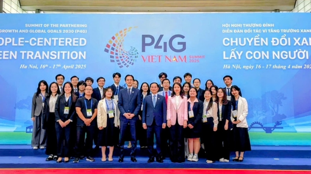 DAV students embody young aspirations on the diplomatic front