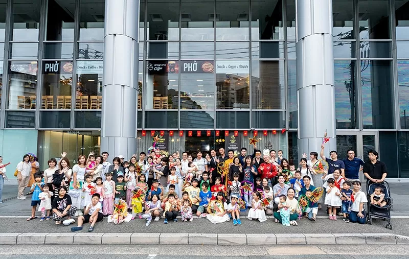 Joyful Mid-Autumn Festival in Fukuoka
