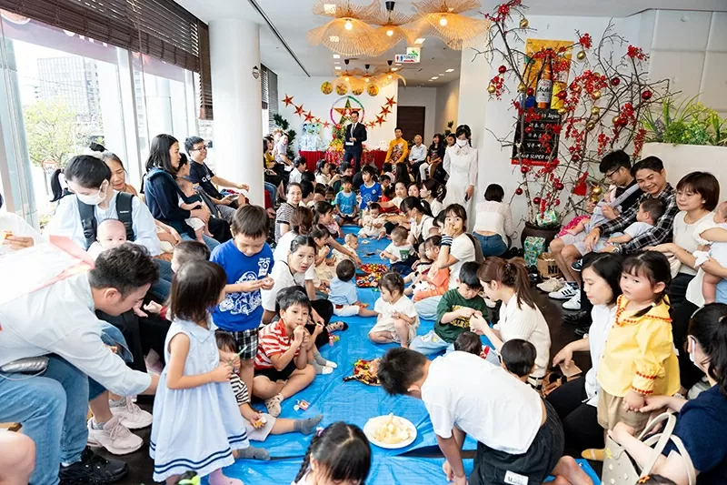 Joyful Mid-Autumn Festival in Fukuoka