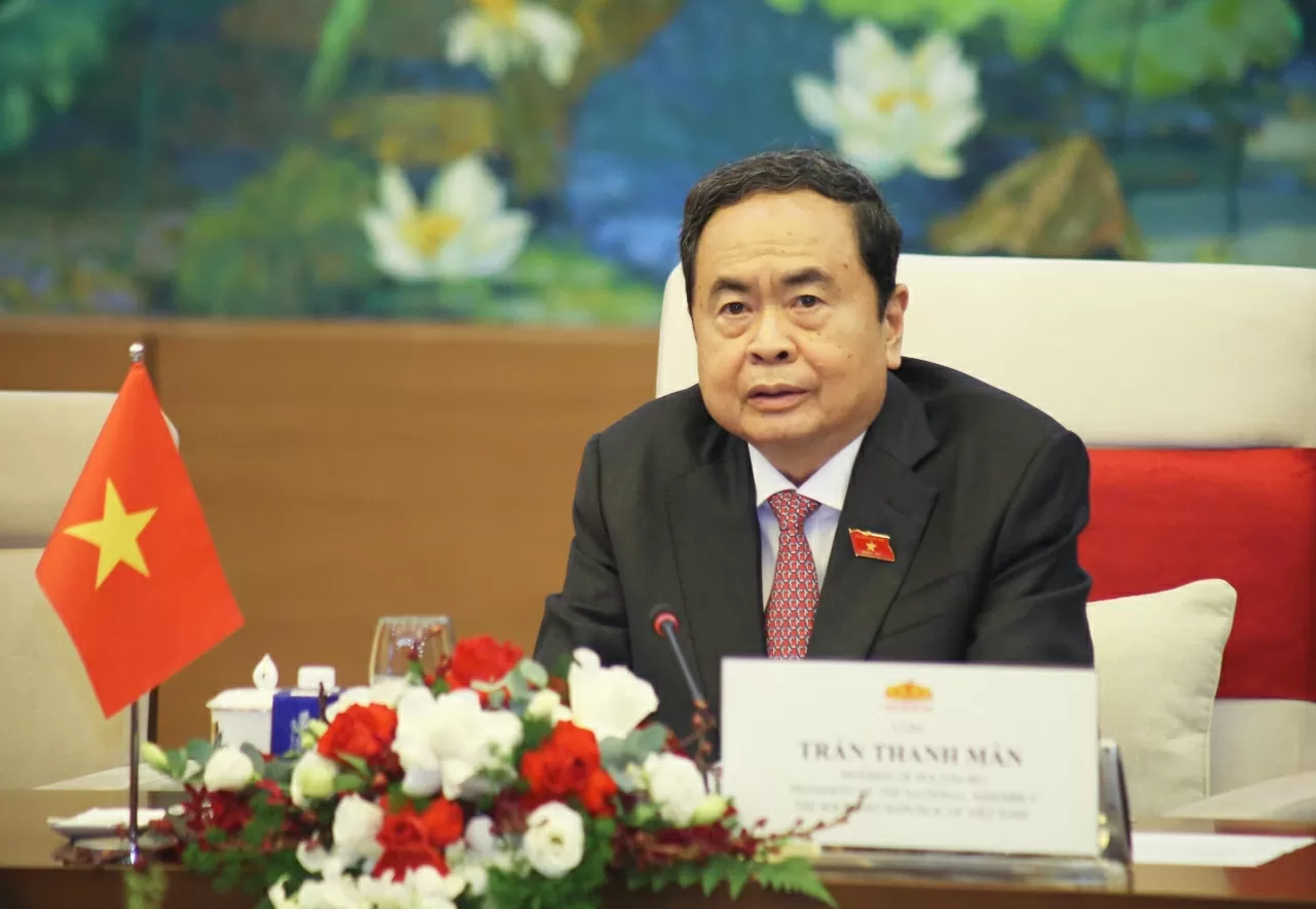 NA Chairman Tran Thanh Man and Cuban top legislator hold talks to strengthen bilateral ties