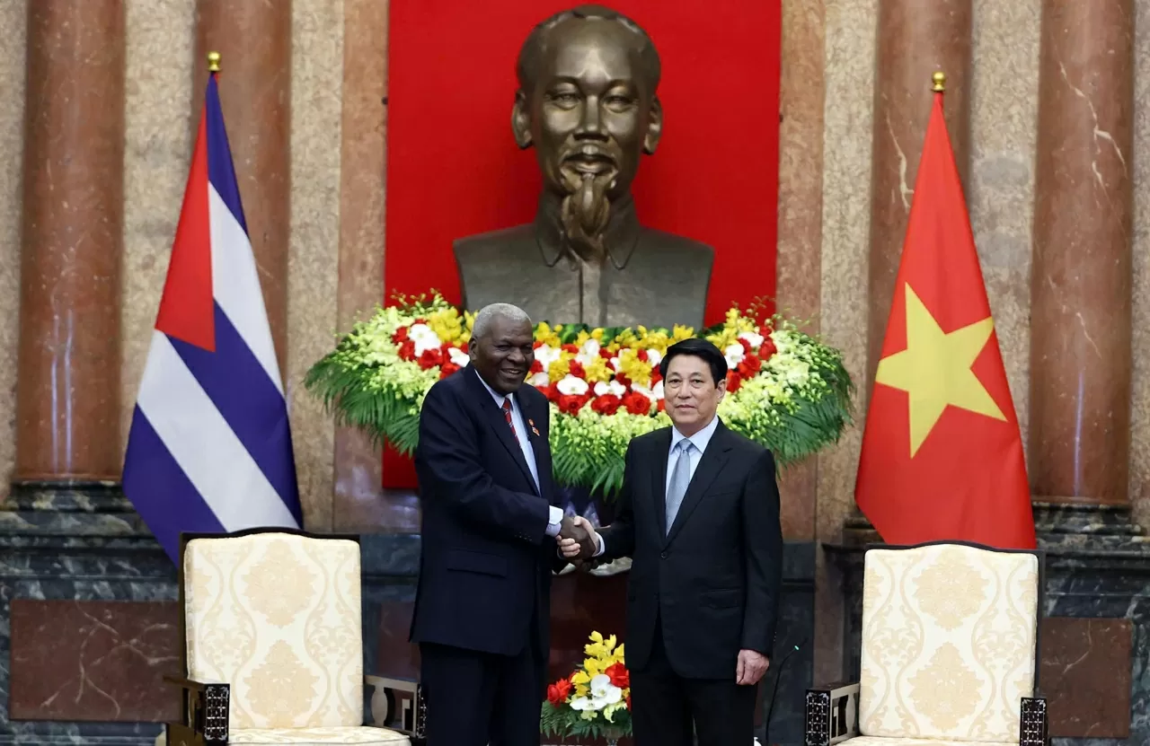 Cuban top legislator Esteban Lazo Hernández concludes successful official visit to Vietnam Cuban top legislator Esteban Lazo Hernández concludes successful official visit to Vietnam