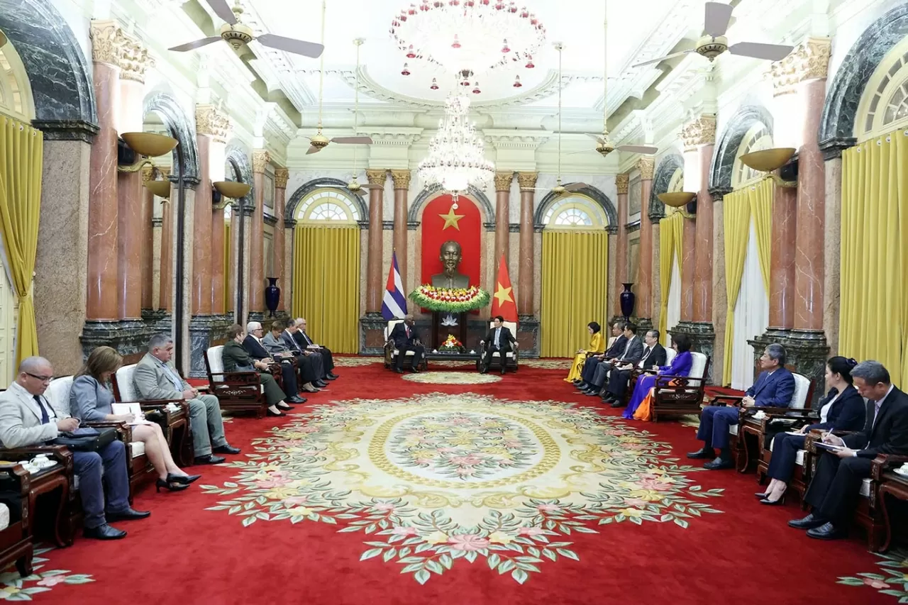 President Luong Cuong welcomes Cuban top legislator Esteban Lazo Hernandez