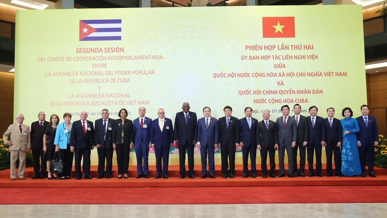 NA Chairman Tran Thanh Man and Cuban top legislator co-chair 2nd session of Vietnam-Cuba Inter-Parliamentary Cooperation Committee