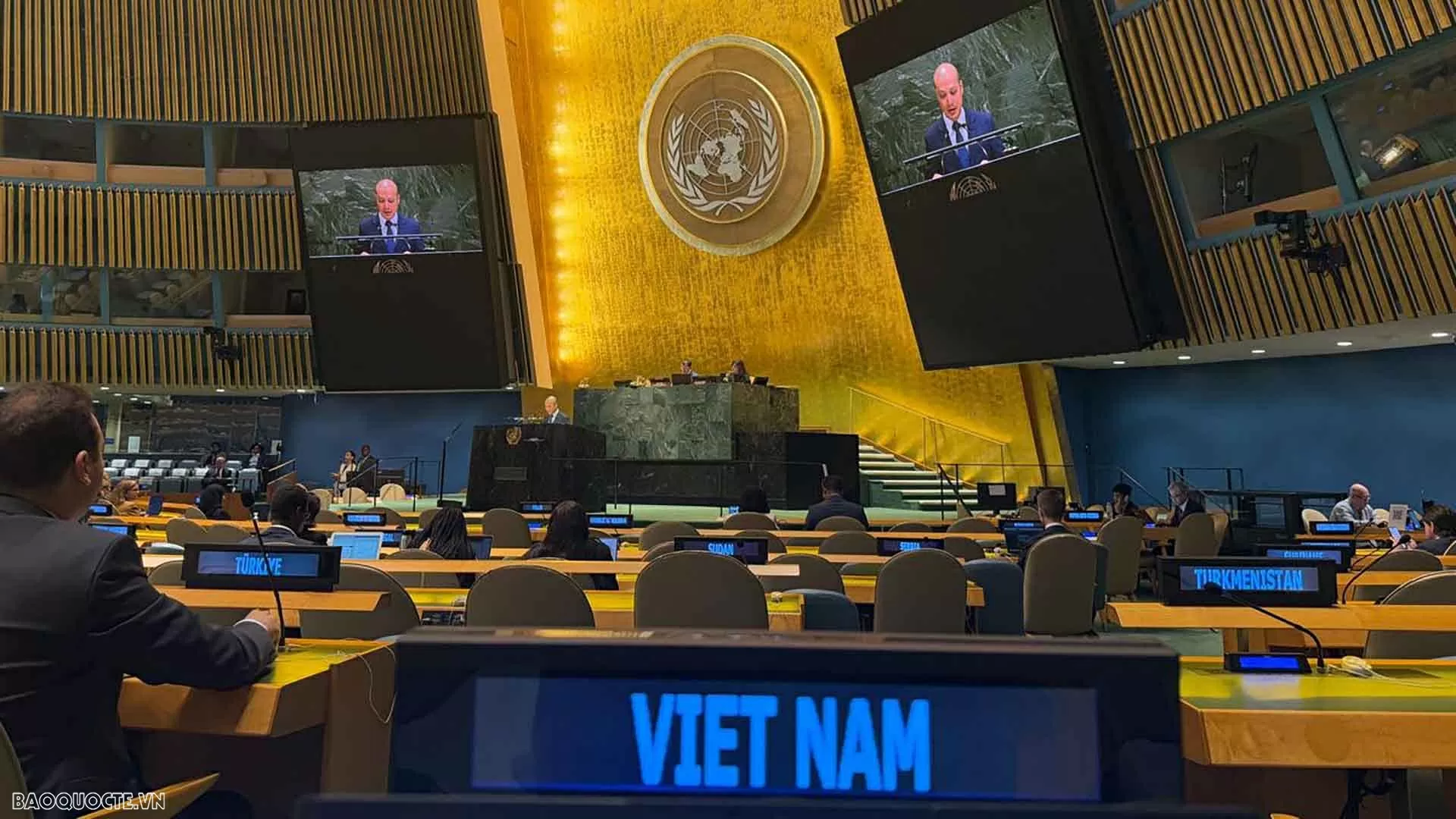 Vietnam calls for comprehensive solutions to Myanmar crisis: Diplomat