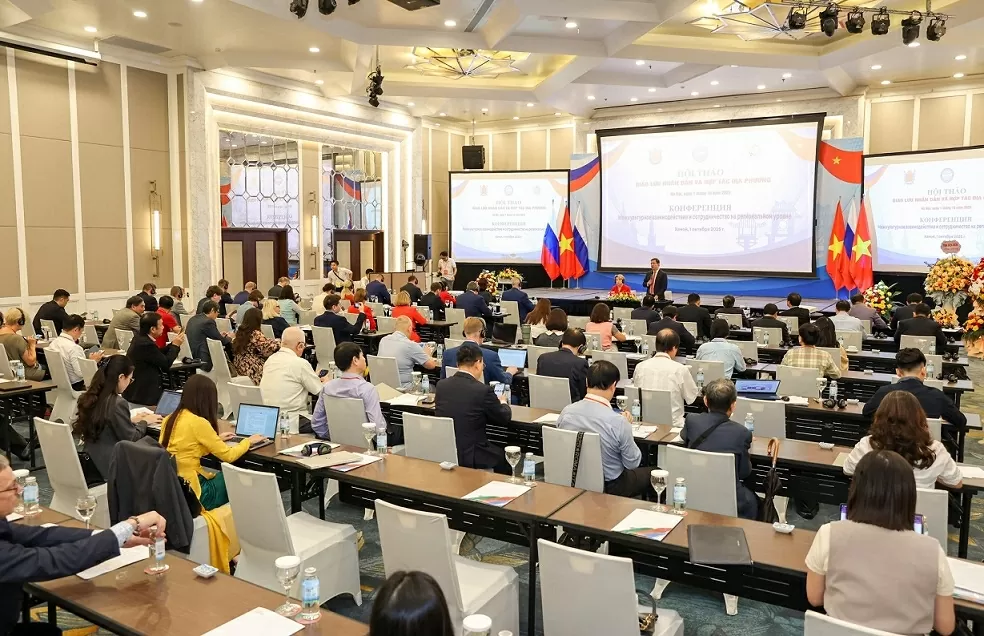 First Vietnam-Russia People's Forum concludes successfully in Hanoi First Vietnam-Russia People's Forum concludes successfully in Hanoi