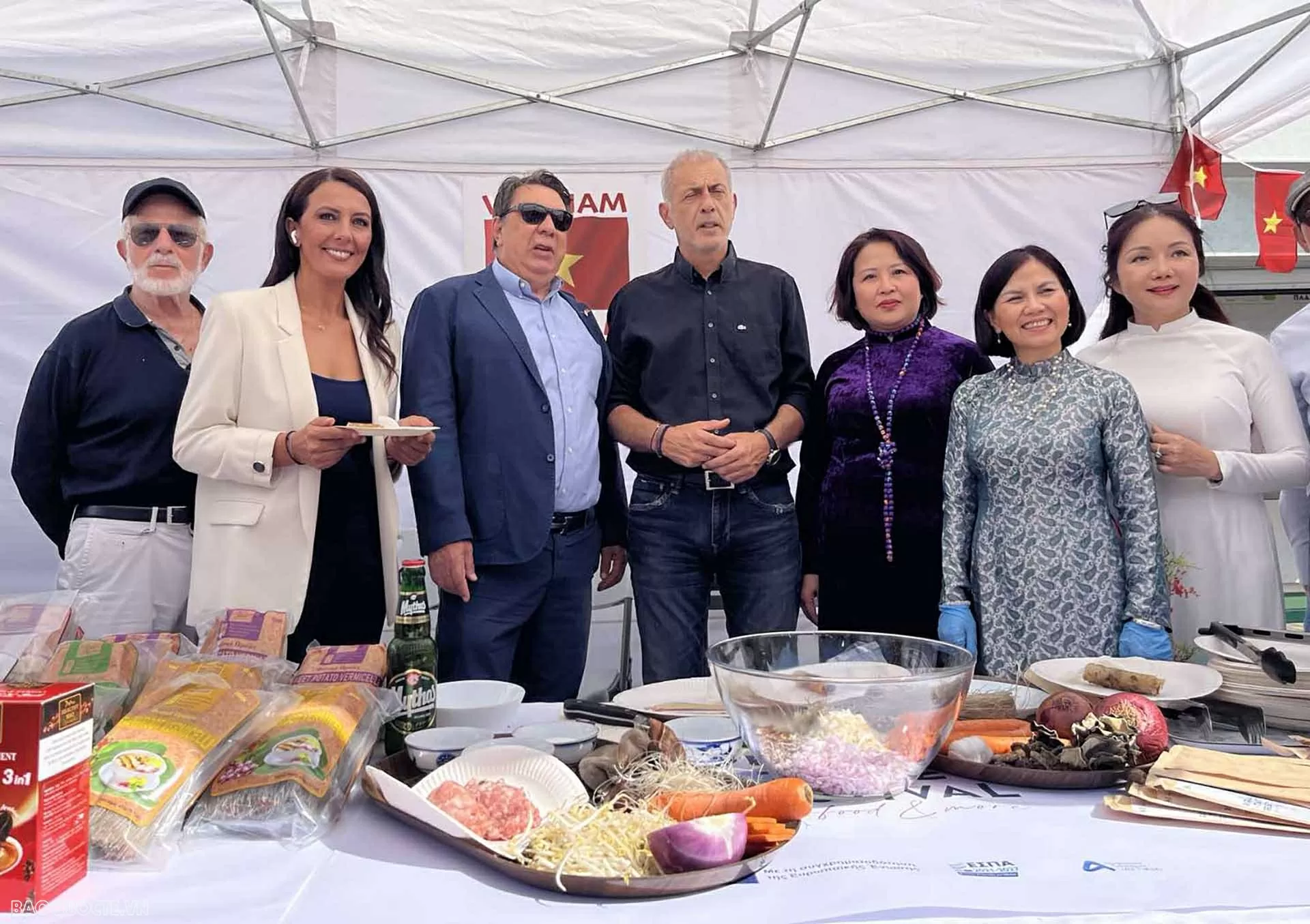 Vietnam participates in Food Festival organized by Piraeus City authorities Vietnam participates in Food Festival organized by Piraeus City authorities
