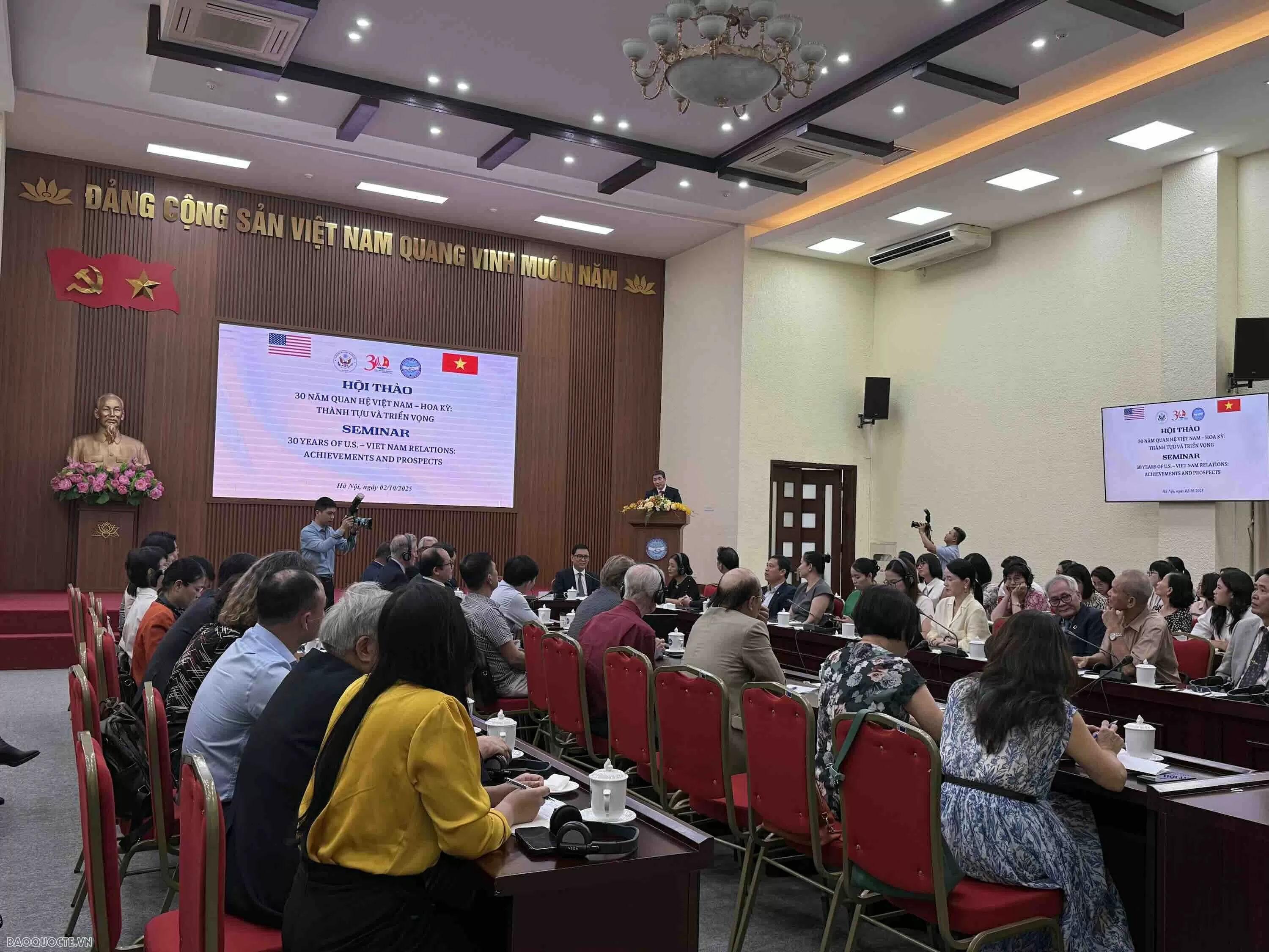 30 years of Vietnam-U.S. relations: A solid foundation for future cooperation 30 years of Vietnam-U.S. relations: A solid foundation for future cooperation