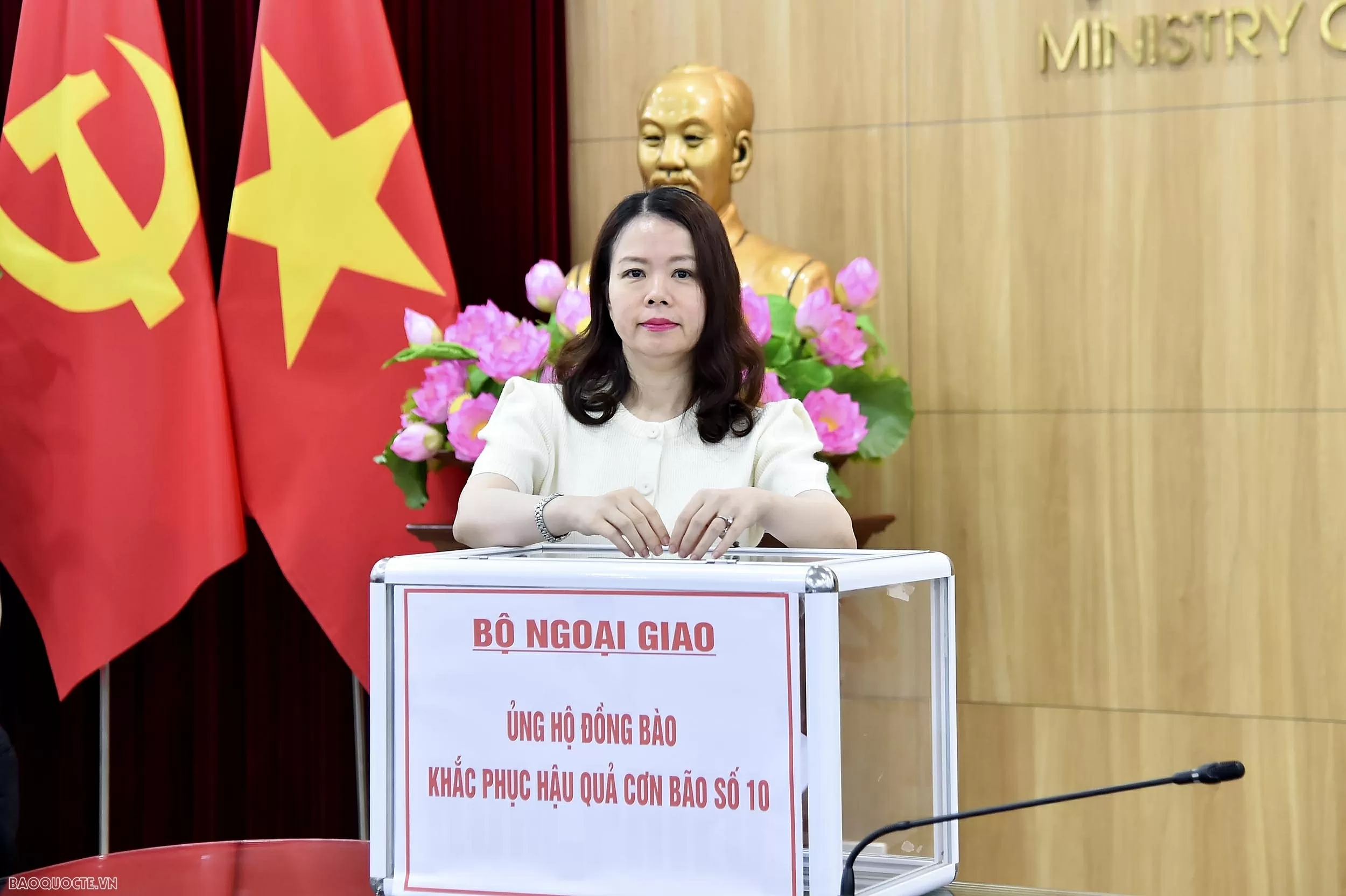 Ministry of Foreign Affairs launches fundraising to support Typhoon No. 10 victims