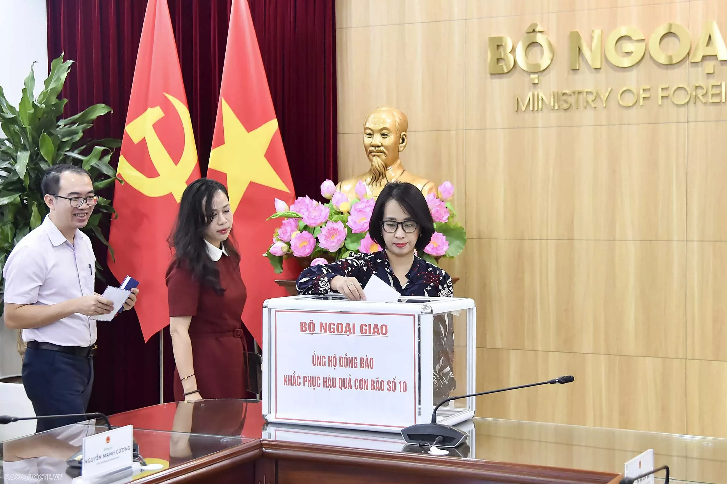 Ministry of Foreign Affairs launches fundraising to support Typhoon No. 10 victims