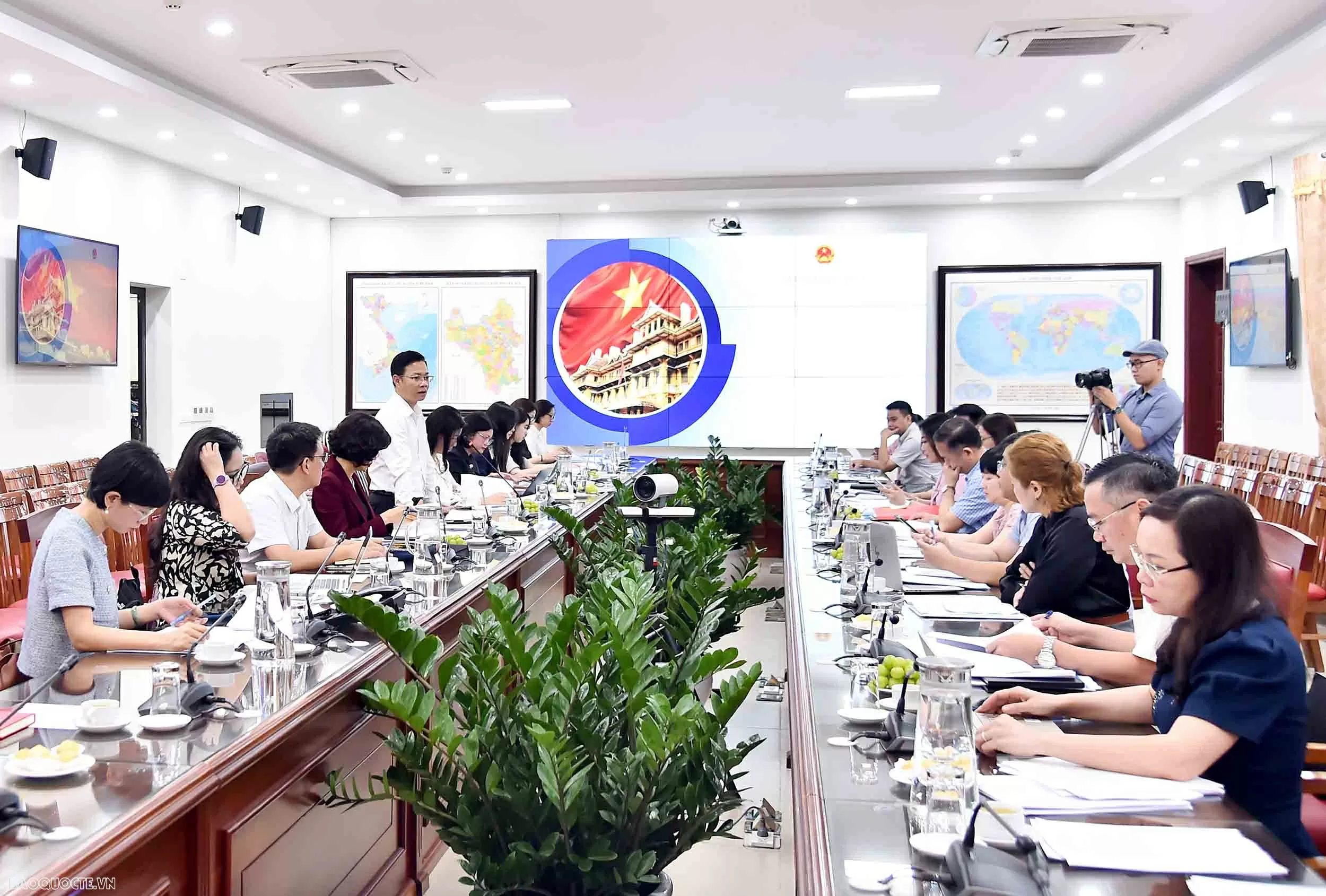Vietnam seeks to improve regulations on international conferences and seminars Vietnam seeks to improve regulations on international conferences and seminars