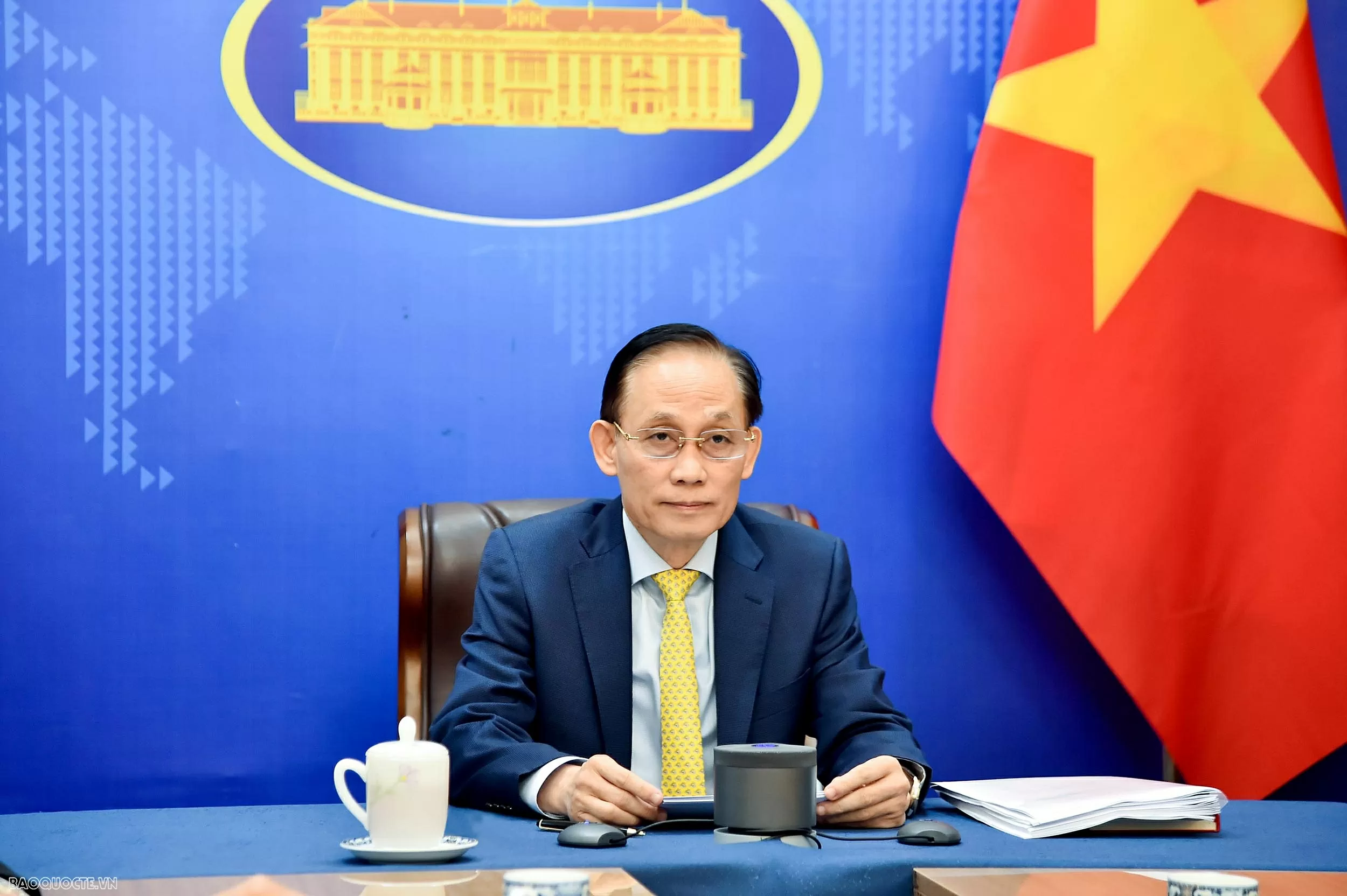 Congratulatory letter from Party Central Committee Secretary, Acting Minister of Foreign Affairs Le Hoai Trung for the National Boundary Commission