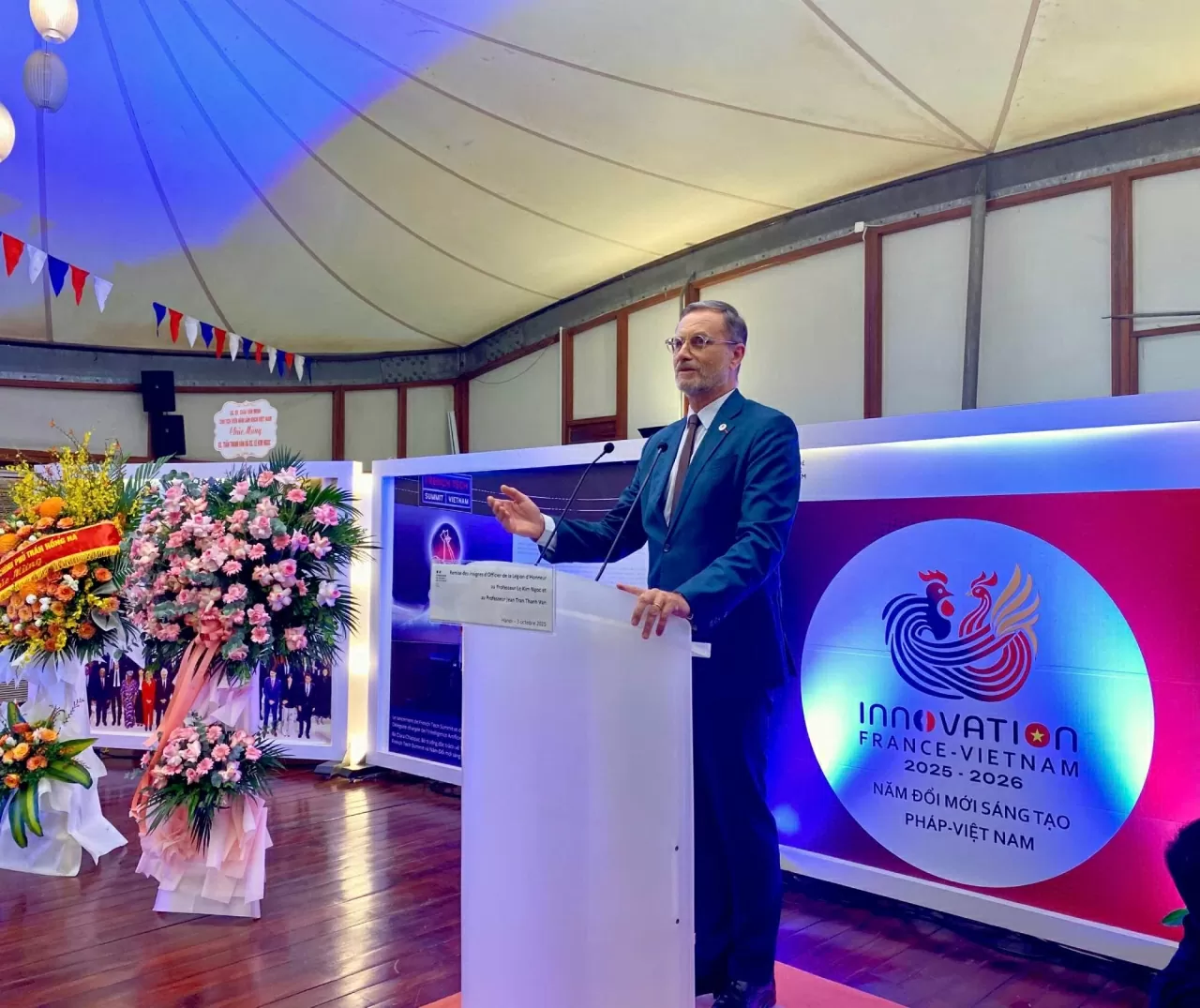 A bridge of scientific cooperation and friendship between Vietnam and France A bridge of scientific cooperation and friendship between Vietnam and France