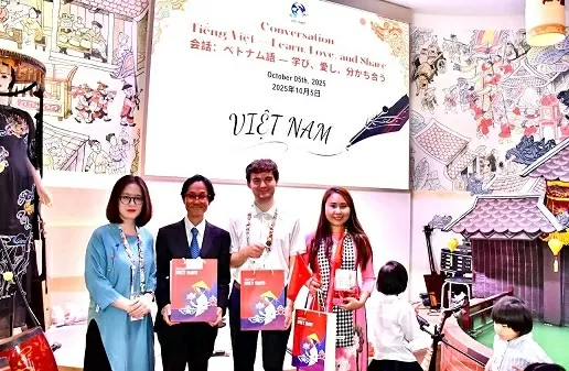 Mid-Autumn reunion at the Vietnam Pavilion at EXPO 2025