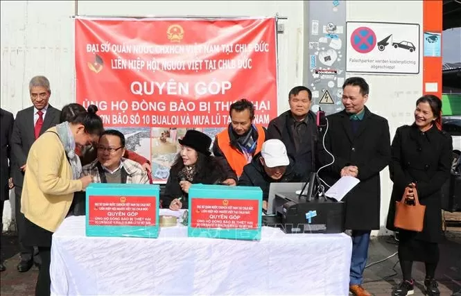 Vietnamese community in Germany raises funds to support people affected by Typhoon No. 10 Vietnamese community in Germany raises funds to support people affected by Typhoon No. 10