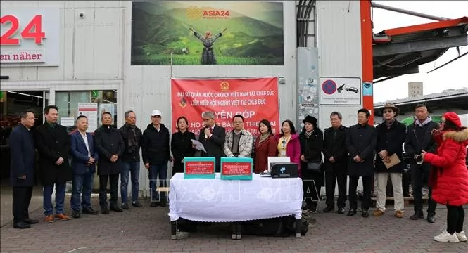 Vietnamese community in Germany raises funds to support people affected by Typhoon No. 10