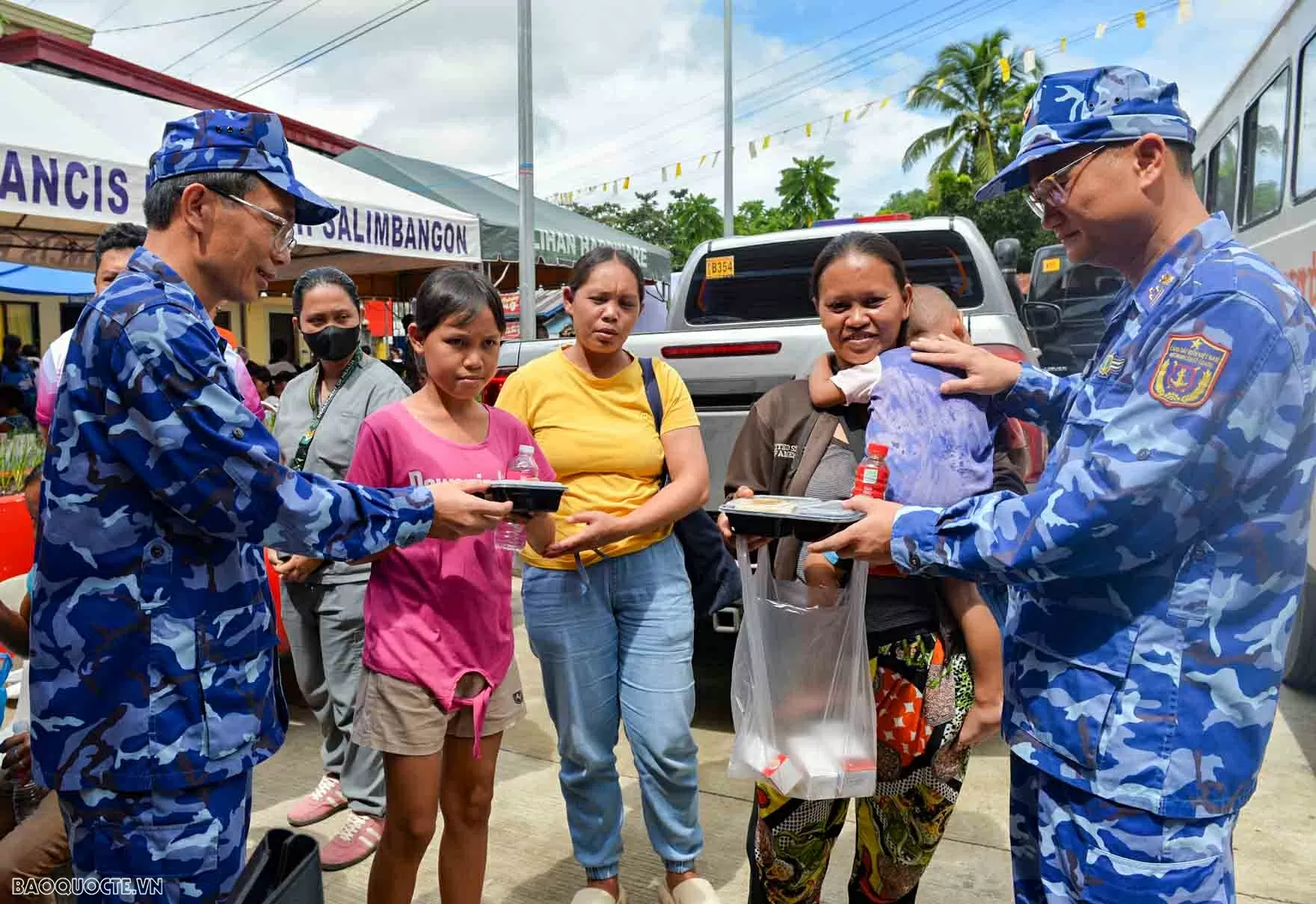 Vietnam Coast Guard supports earthquake recovery efforts in the Philippines