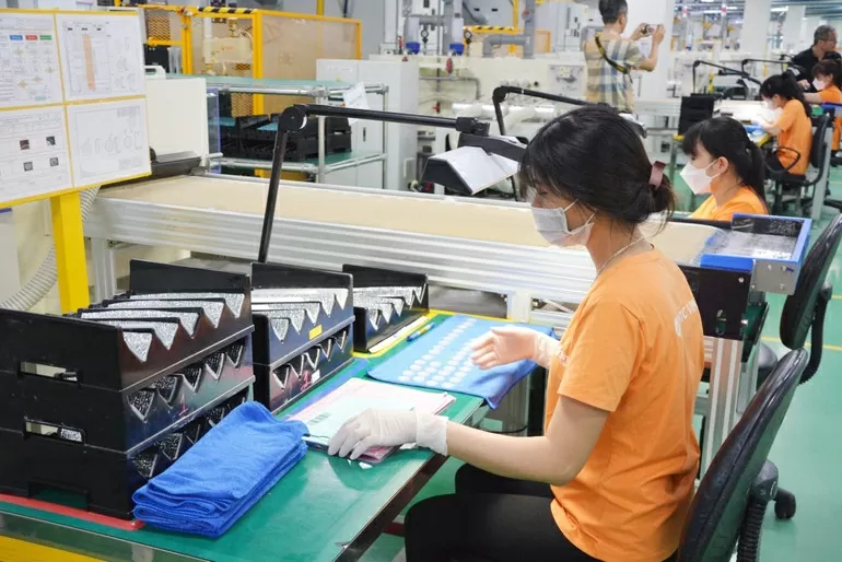 Phu Tho gradually asserts its new position: Economic development linked with
improved growth quality Phu Tho gradually asserts its new position: Economic development linked with
improved growth quality