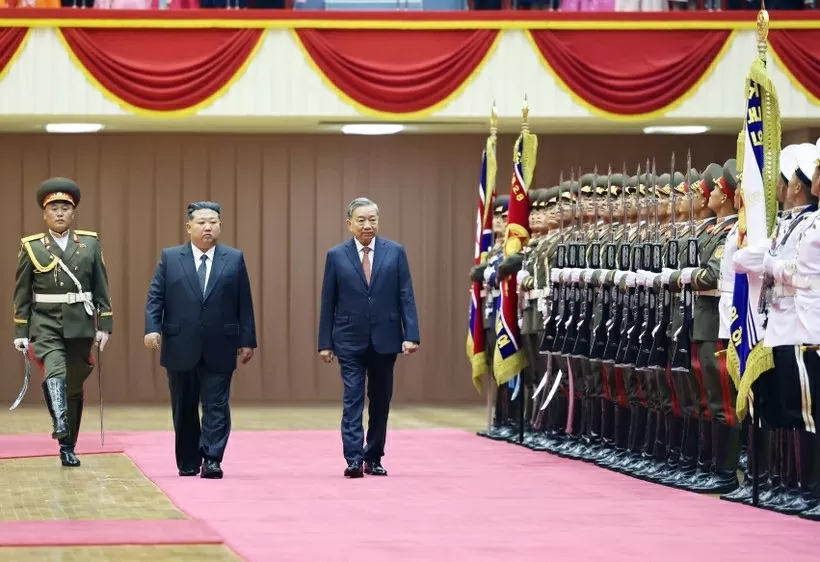 Welcome ceremony held for Party General Secretary To Lam in Pyongyang