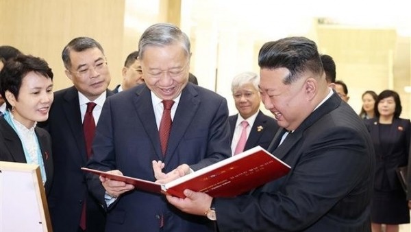 Vietnamese Party chief To Lam concludes successful state visit to DPRK, strengthening traditional ties
