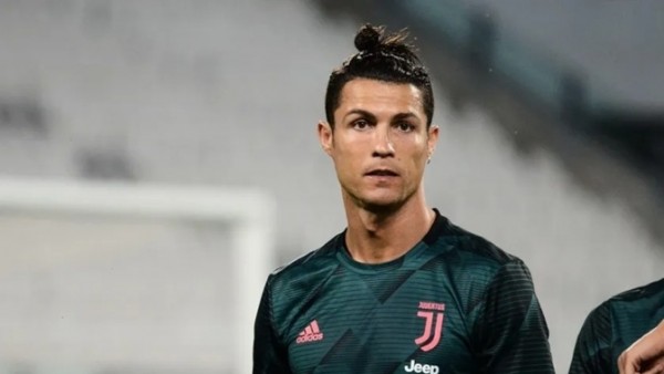 Tỷ phú bóng đá Ronaldo tiết lộ quan điểm cá nhân, mở phòng khám chuyên chăm sóc sức khỏe và vẻ ngoài cho nam giới