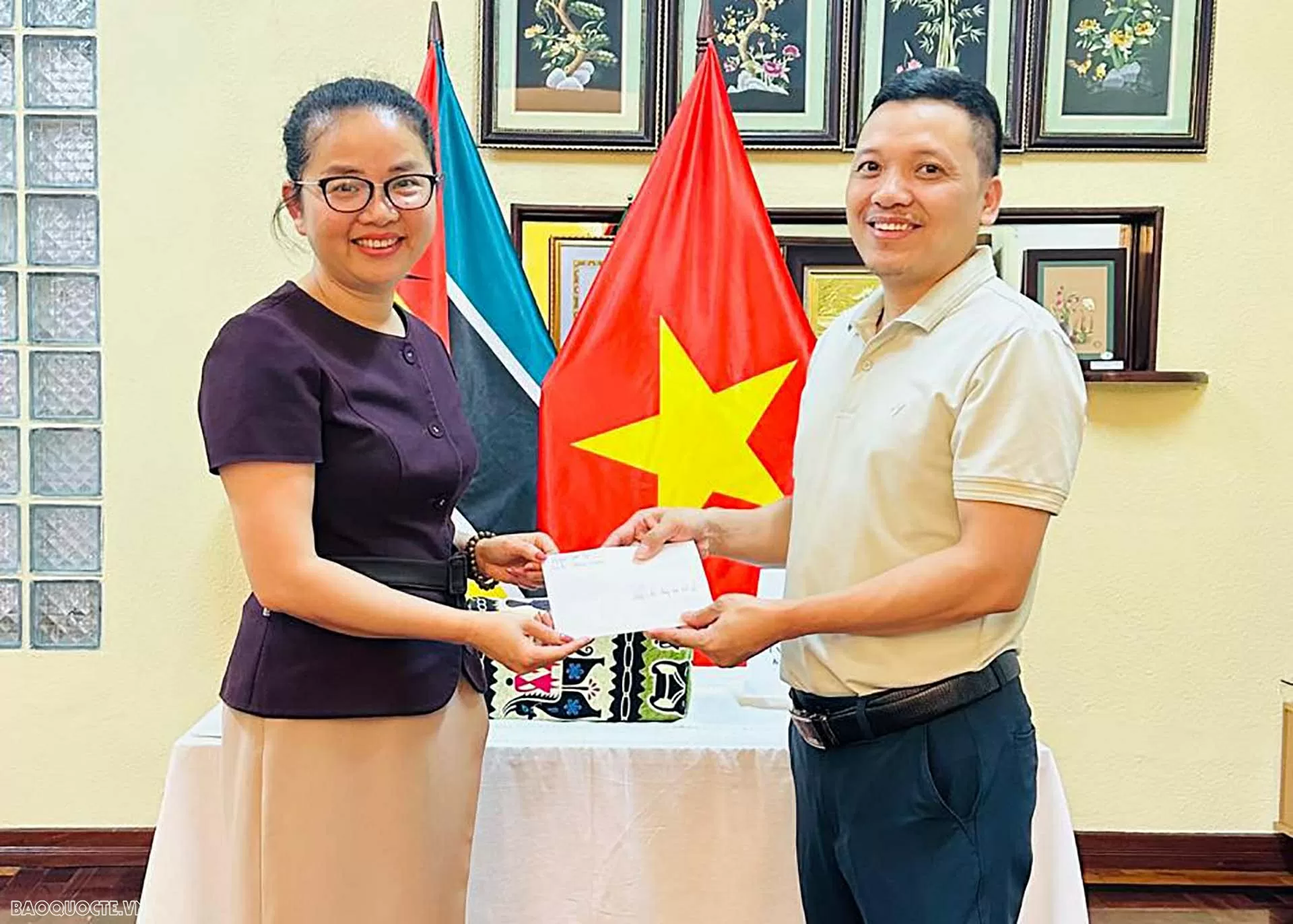 Vietnamese Embassy in Mozambique launches support campaign for flood victims in Vietnam Vietnamese Embassy in Mozambique launches support campaign for flood victims in Vietnam