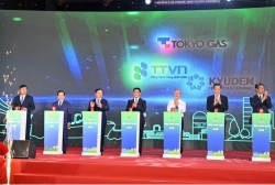 Hung Yen province sees groundbreaking for 2.6 billion LNG clean energy project