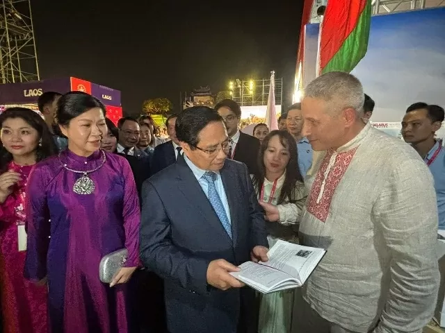 Prime Minister Pham Minh Chinh: Culture is the ‘crimson thread’ connecting people, nations and the world Prime Minister Pham Minh Chinh: Culture is the ‘crimson thread’ connecting people, nations and the world