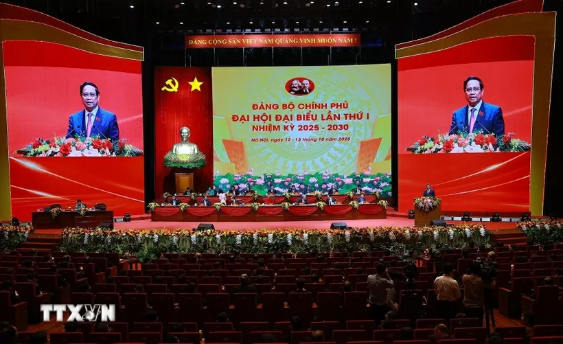 First Party Congress of the Government: Discussions on current affairs