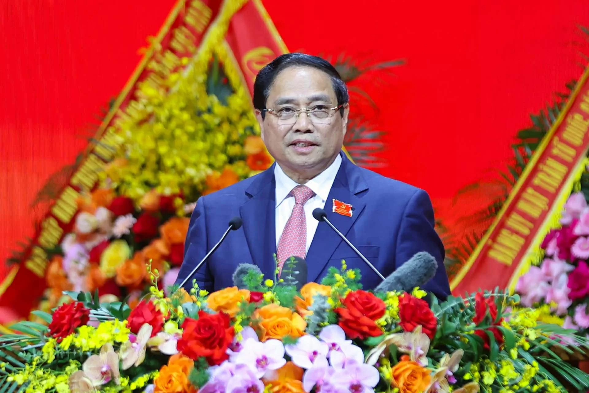 Prime Minister: Government Party Organisation pioneers, firmly advances forward with the nation in the new era