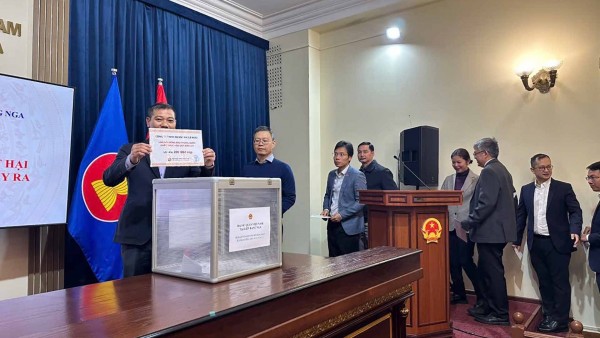 Vietnamese community in Russia raises funds to support flood victims