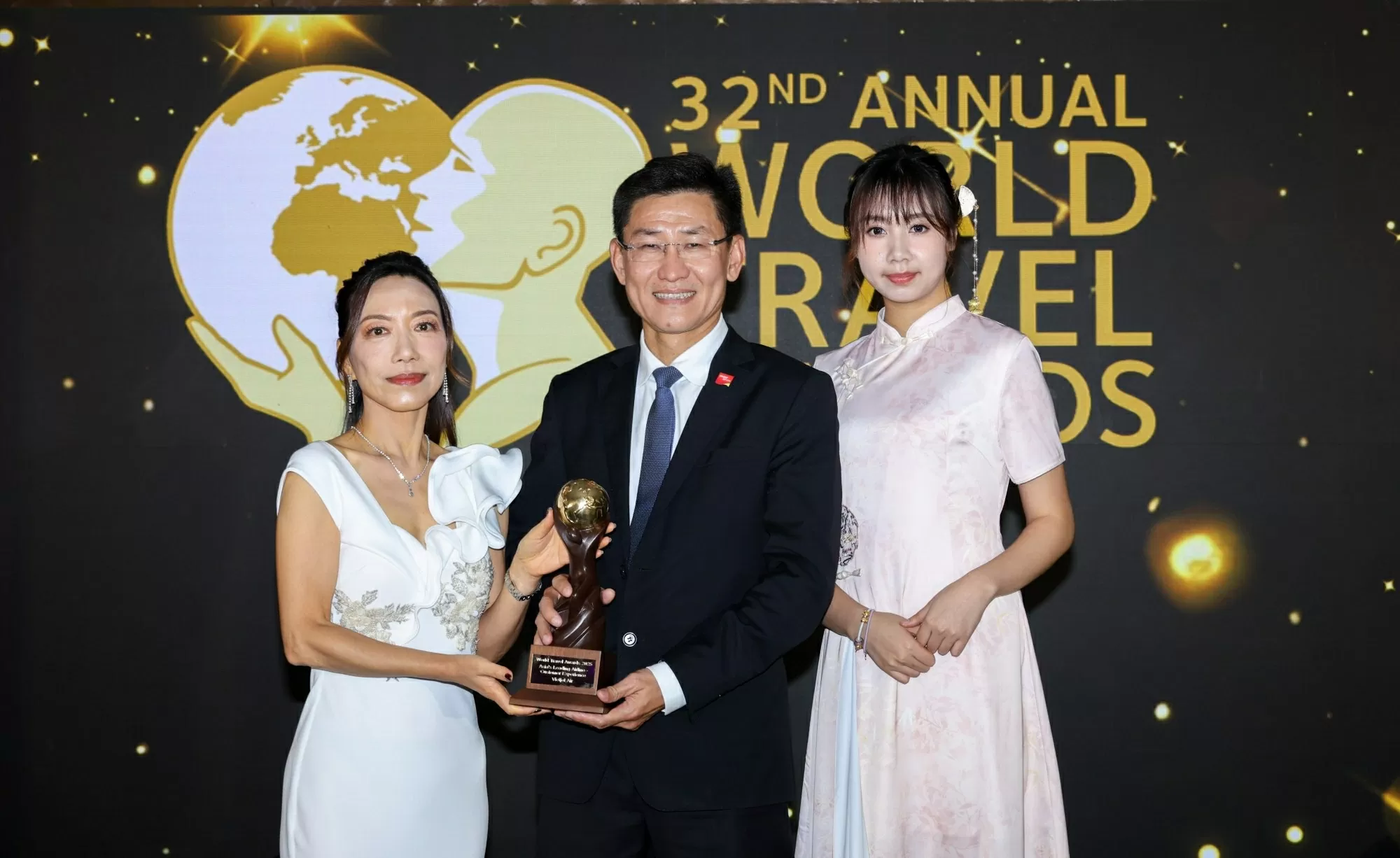 Vietjet shines again as Asia’s Leading Airline for customer experience at World Travel Awards 2025 Vietjet shines again as Asia’s Leading Airline for customer experience at World Travel Awards 2025