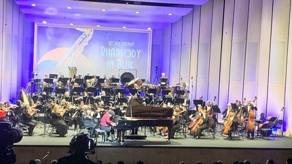 Special concert melodies connecting Vietnam-U.S. friendship