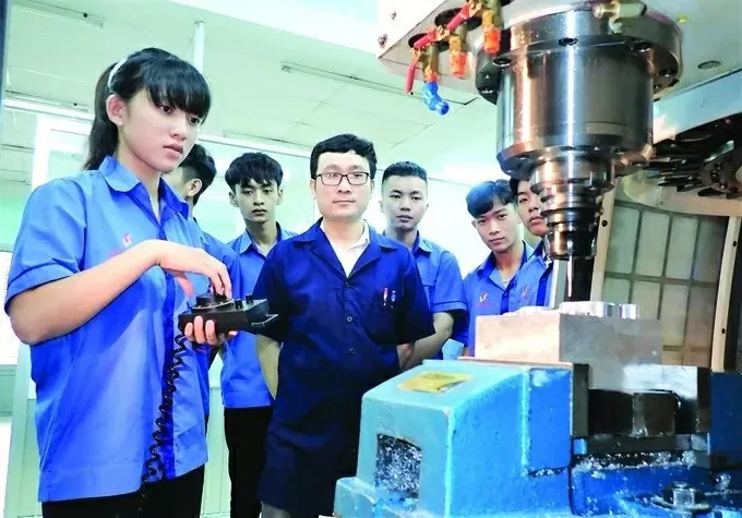 Building smart vocational schools through digital transformation Building smart vocational schools through digital transformation