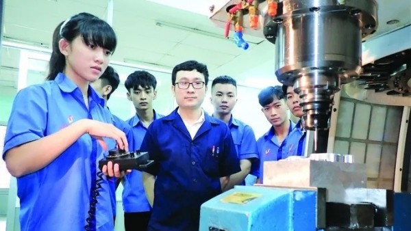 Building smart vocational schools through digital transformation