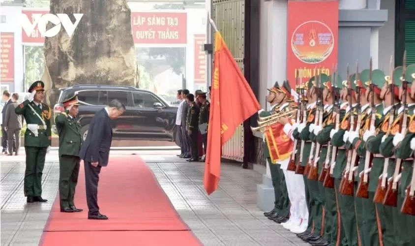 Party chief To Lam calls for keen insight and professional acumen in defence intelligence officers