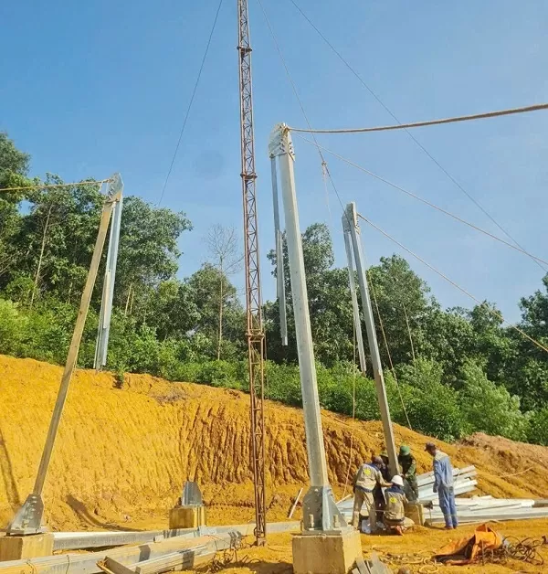 Efforts accelerated to complete the 220kV Nghia Lo – Viet Tri Transmission Line and 500kV Substation Project by 2025